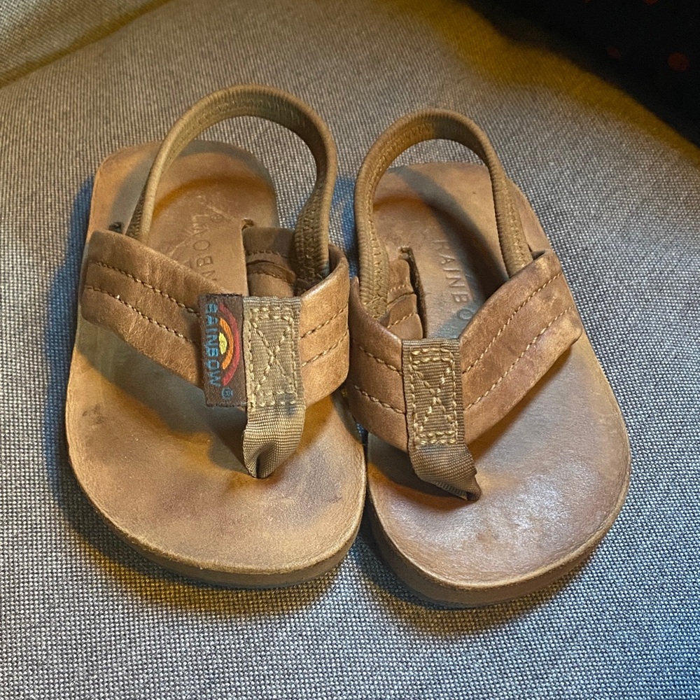 Rainbow Kids Tan Sandals size 4